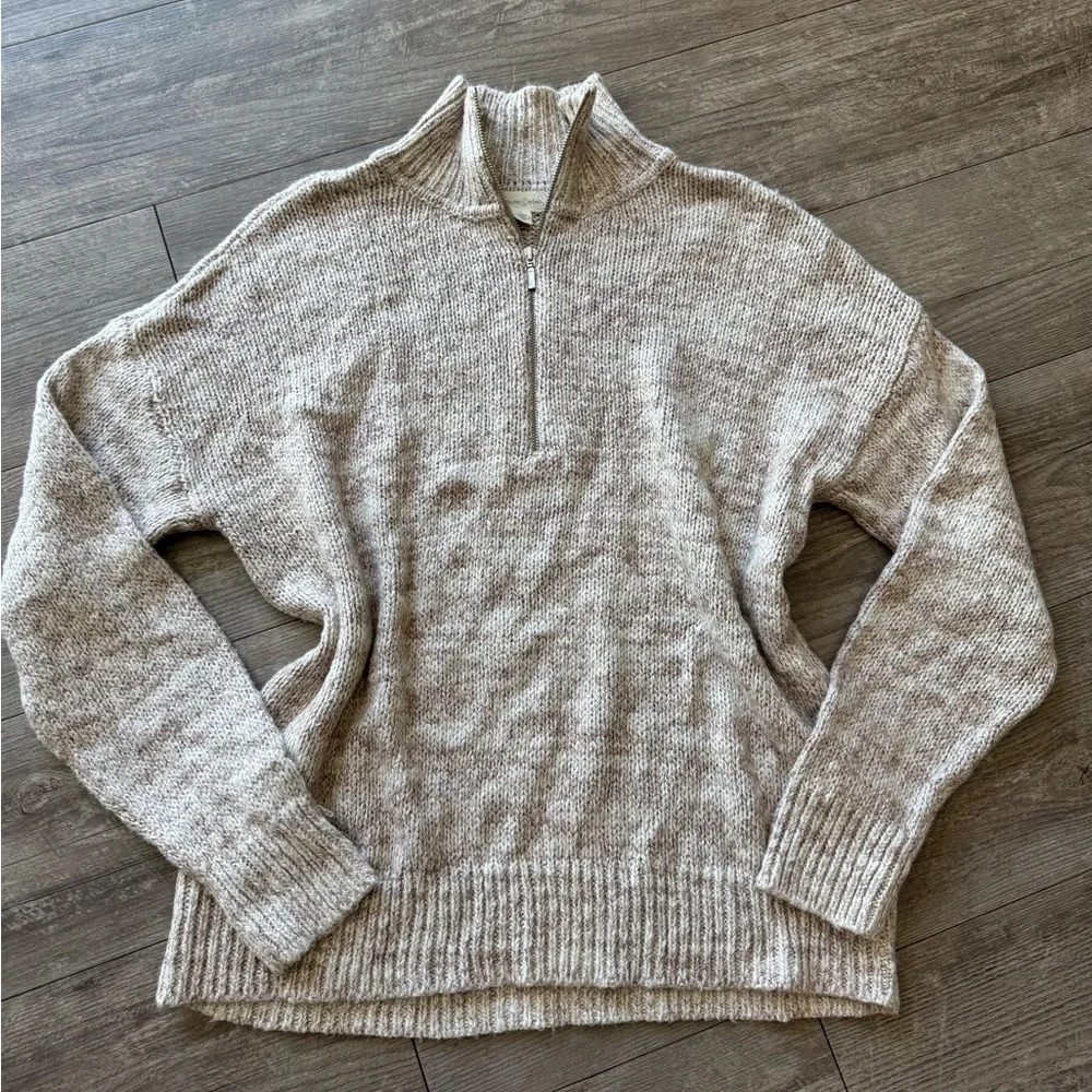 Treasure & Bond chic taupe